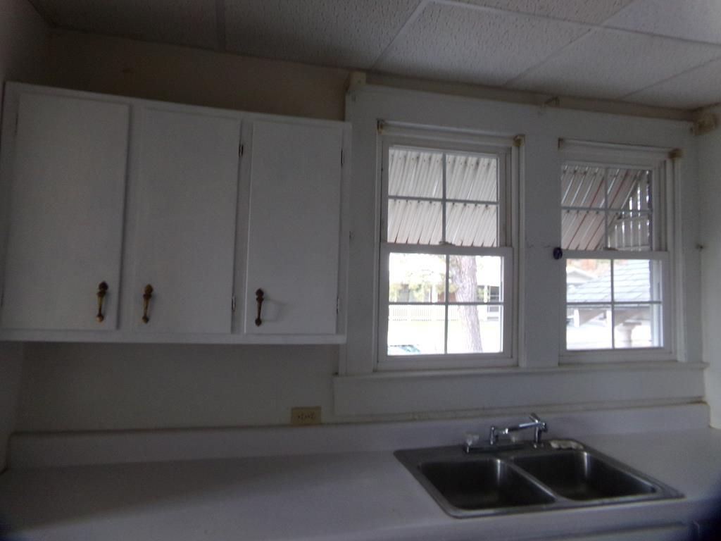 371 New Hope Rd, Princeton, WV 24740